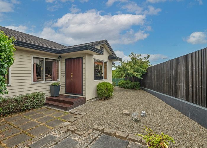  at 40 Ruapehu Drive, Fitzherbert, Palmerston North