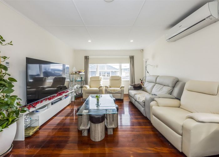  at 5 Noton Road, Mount Roskill, Auckland