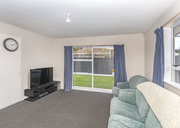  at 1/48a Surrey Street, Linwood, Christchurch City, Canterbury