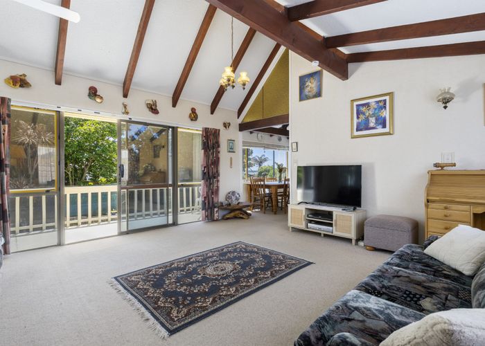  at 13 Pandora Place, Welcome Bay, Tauranga