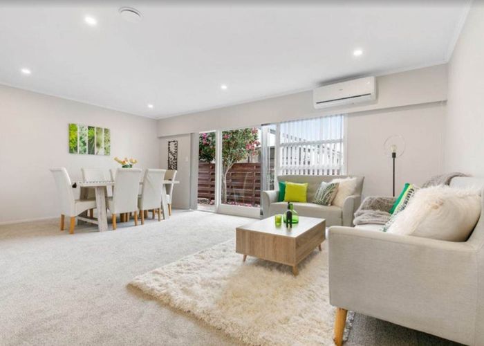  at 4/24 Central Avenue, Papatoetoe, Manukau City, Auckland
