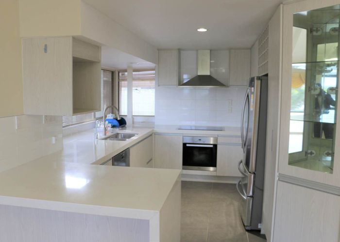  at 8 Eleanor Place, Blockhouse Bay, Auckland City, Auckland