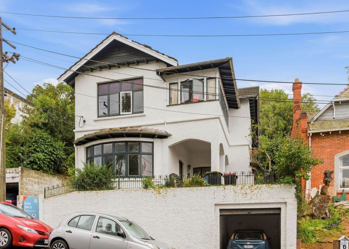  at 8  Elder Street, City Centre, Dunedin, Otago