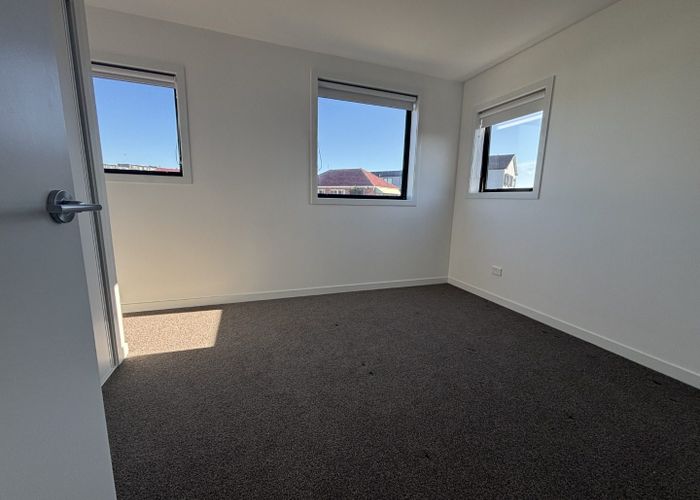  at 7/25 Freeland Avenue, Mount Roskill, Auckland City, Auckland