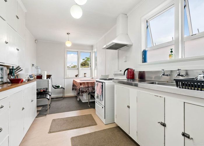  at 31 Denny Avenue, Wesley, Auckland