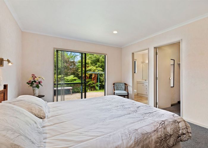  at 17 Ridgemount Terrace, Welcome Bay, Tauranga