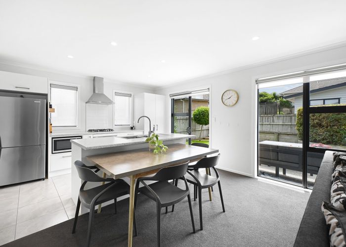  at 62 Sylvester Crescent, Flagstaff, Hamilton