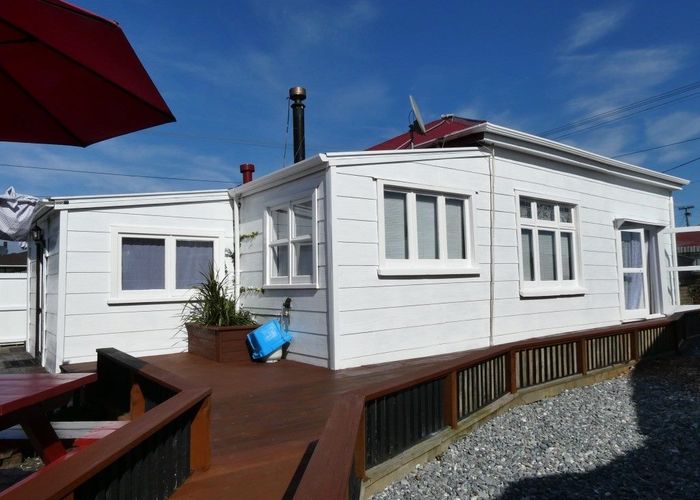  at 67 Blake Street, Blaketown, Greymouth