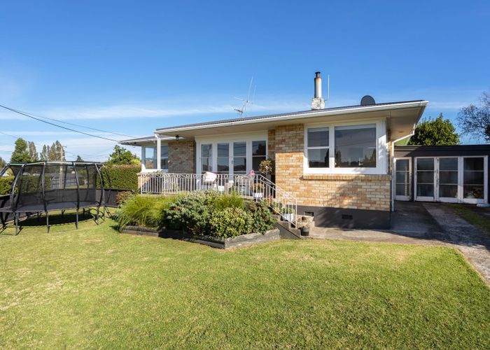  at 72 Kingswood Road, Brookfield, Tauranga