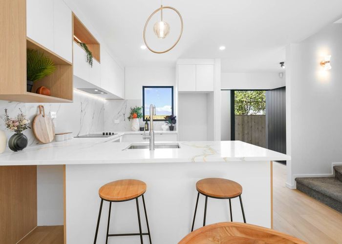  at Lot 6, 27 Grassways Avenue, Pakuranga, Manukau City, Auckland