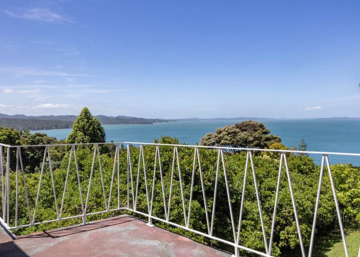  at 101 Cornwallis Road, Cornwallis, Waitakere City, Auckland