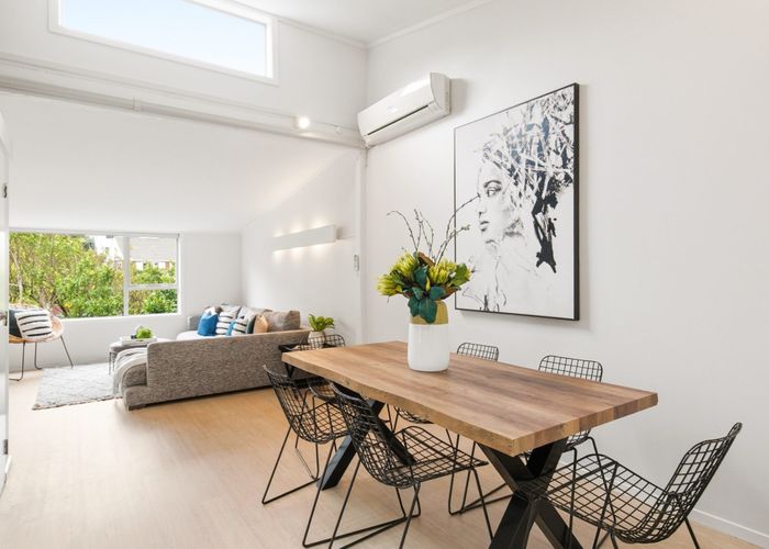  at 124 Onslow Road, Khandallah, Wellington, Wellington