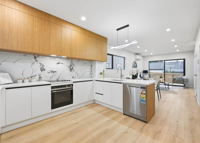  at Lot 1-4, 8 Bradbury Road, Highland Park, Manukau City, Auckland