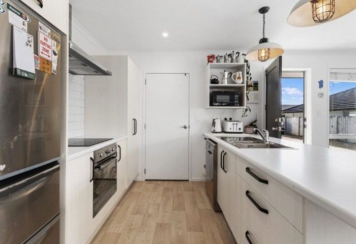  at 24 Benmore Crescent, Pyes Pa, Tauranga