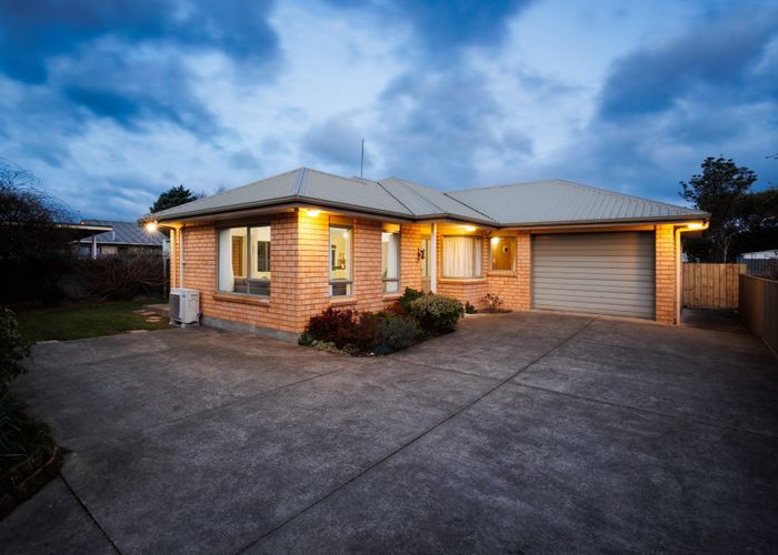  at 32 McGregor Street, Milson, Palmerston North, Manawatu / Whanganui