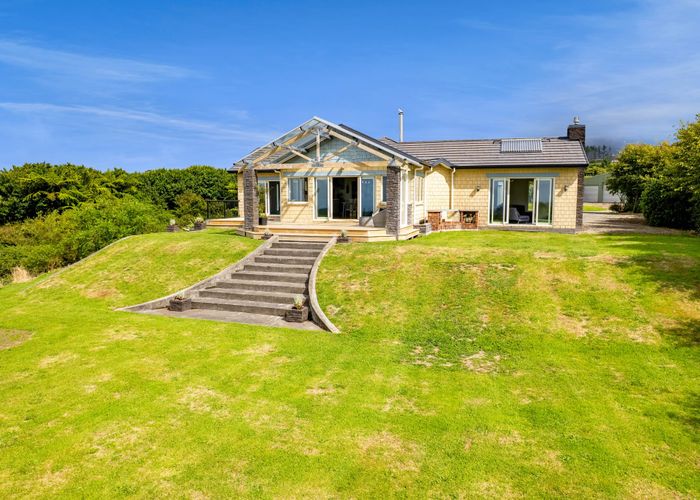  at 40 Maunga Heights, Hurworth, New Plymouth, Taranaki