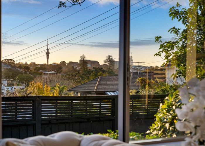  at 10 Ingram Road, Remuera, Auckland City, Auckland