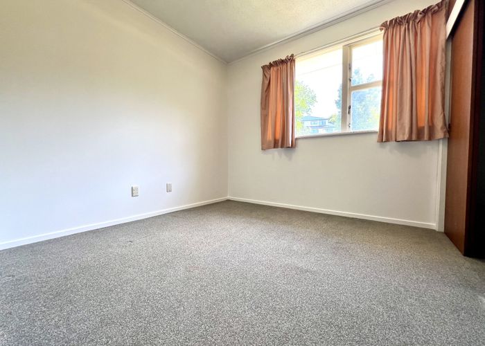  at 1/28 Sequoia Place, Sunnynook, North Shore City, Auckland