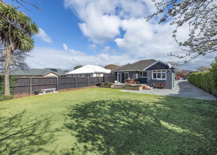  at 208 Wairakei Road, Bryndwr, Christchurch