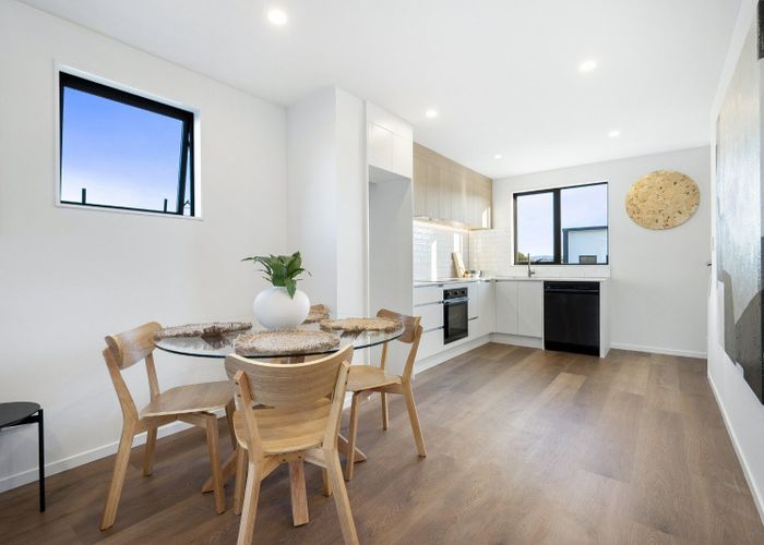  at 6/4 Firebrick Way, Hobsonville, Waitakere City, Auckland