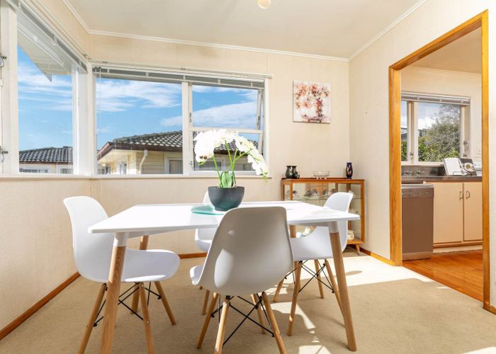  at 137 Moore Street, Hillcrest, Auckland