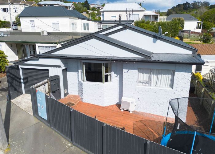  at 394  South Road, Caversham, Dunedin, Otago