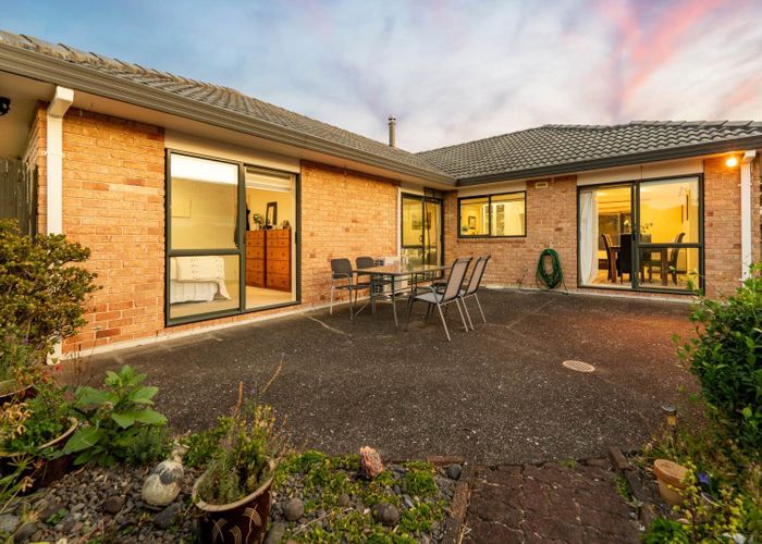  at 12 Ardee Close, East Tamaki, Manukau City, Auckland