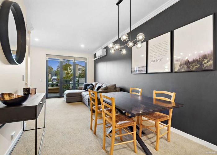  at 311 Murphys Road, Flat Bush, Auckland