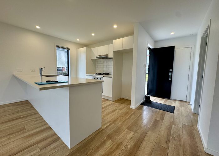  at 1/3157 Great North Road, New Lynn, Waitakere City, Auckland