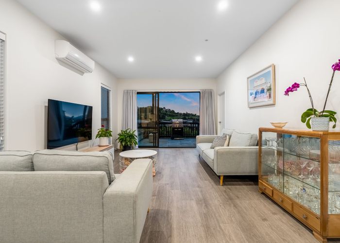  at 17 Pukanui Avenue, Totara Park, Manukau City, Auckland