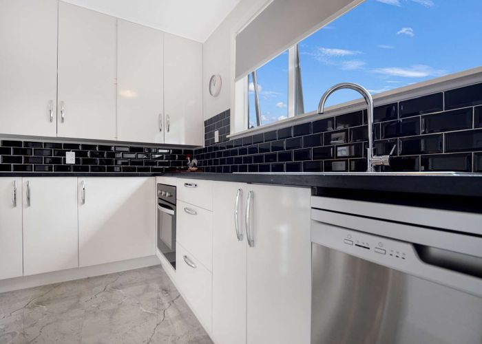  at 20 Keats Crescent, Enderley, Hamilton