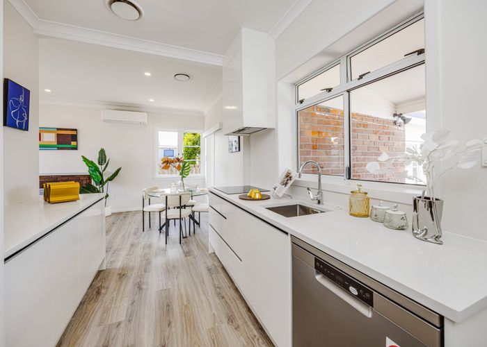  at 13 Atkinson Avenue, Papatoetoe, Manukau City, Auckland