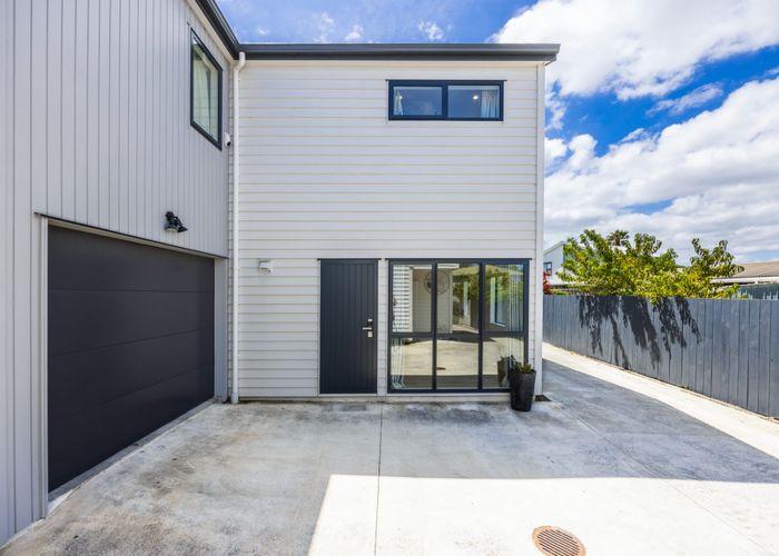  at 27C Megan Avenue, Pakuranga Heights, Manukau City, Auckland