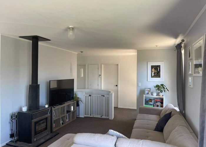  at 24 Meilland Place, Glen Eden, Auckland