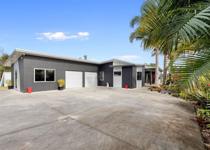  at 82 Gasson Lane, Pyes Pa, Tauranga