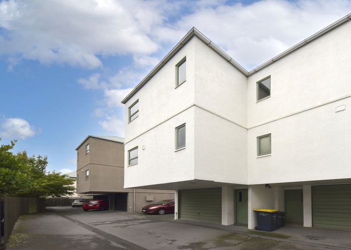  at 4/252 Worcester Street, City Centre, Christchurch City, Canterbury