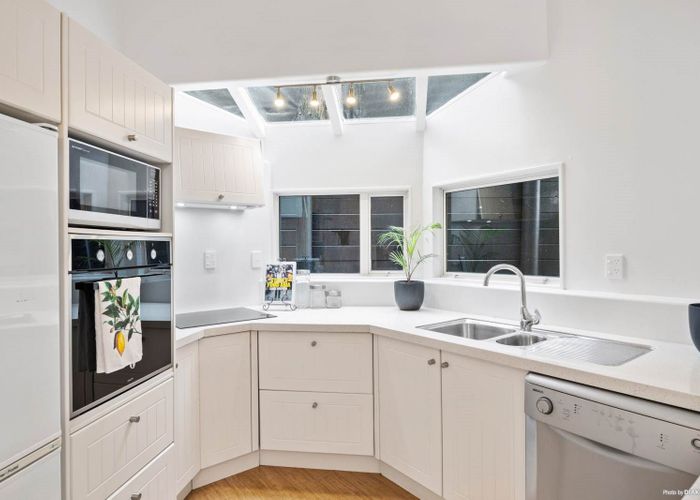  at 2/679 Remuera Road, Remuera, Auckland