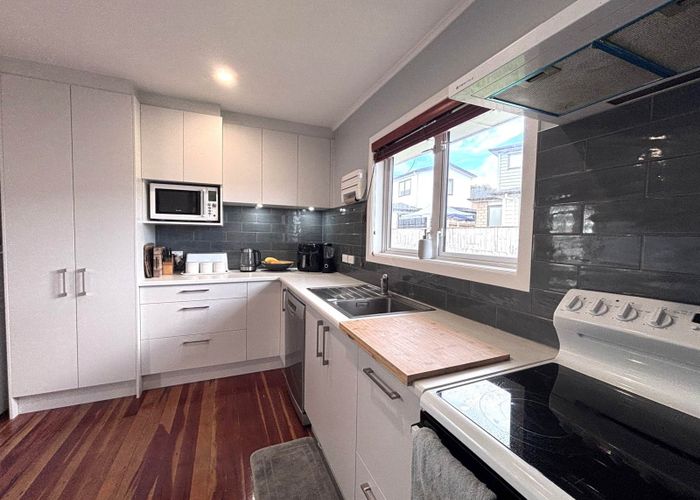  at 16 MacKenzie Street, Te Atatu South, Waitakere City, Auckland