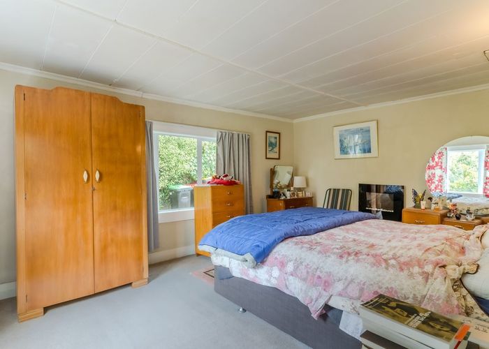  at 7 Kellas Street, Macandrew Bay, Dunedin, Otago