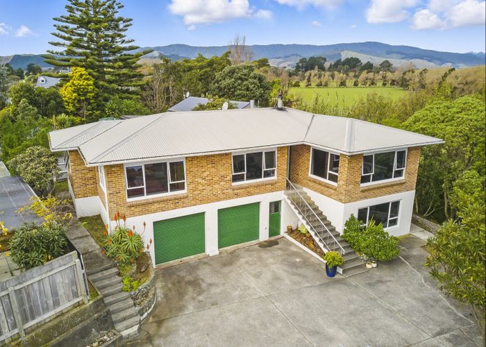 at 39 Lupin Road, Otaki, Kapiti Coast, Wellington