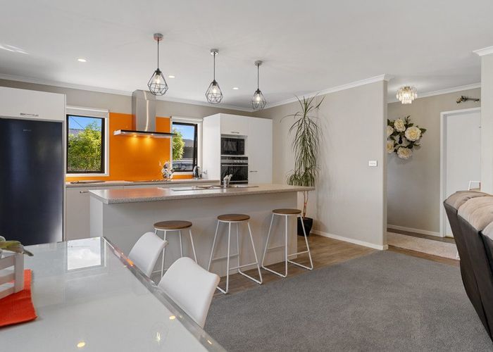  at 7 Aqua Way, Paraparaumu