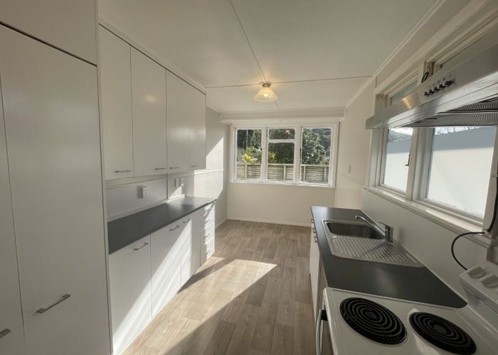  at 8a Frederick Street, Tawa, Wellington, Wellington