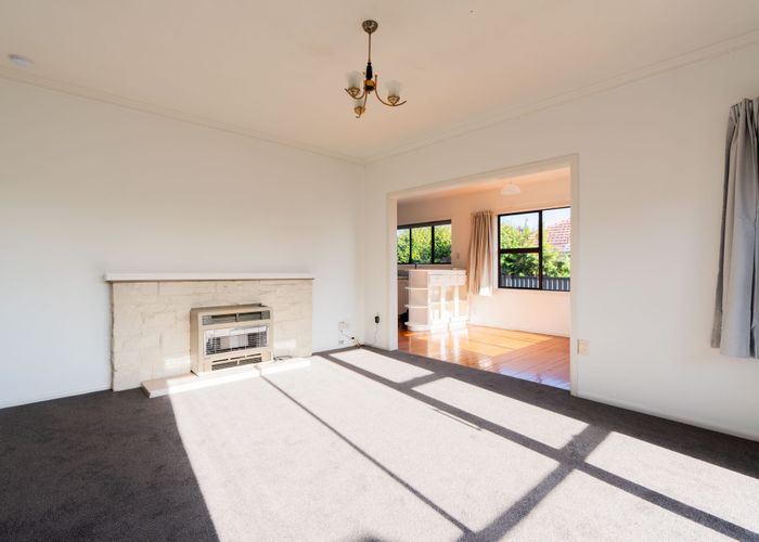  at 5 Heath Street, St Andrews, Hamilton