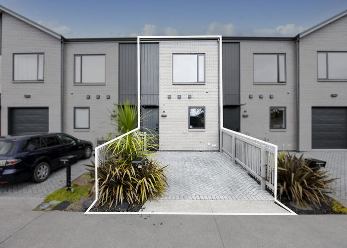  at 7 Oyster Drive, Whenuapai, Waitakere City, Auckland