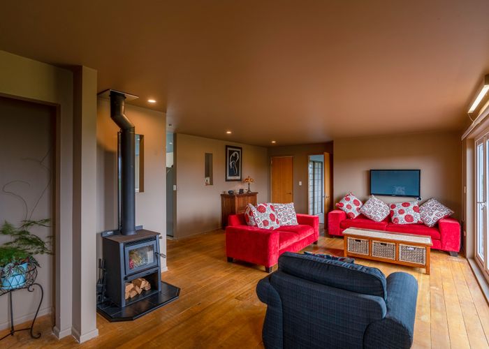  at 37 Sandown Road, Te Horo Beach