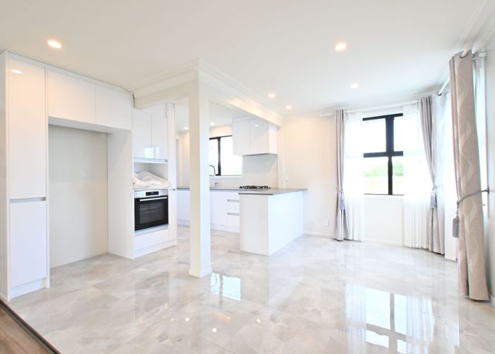  at 2 Fisher Crescent, Otara, Manukau City, Auckland