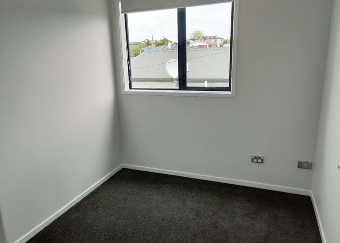  at 162A Barrack Road, Mount Wellington, Auckland City, Auckland
