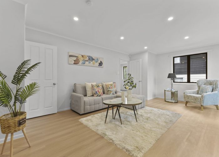  at 28 Evans Road, Weymouth, Manukau City, Auckland