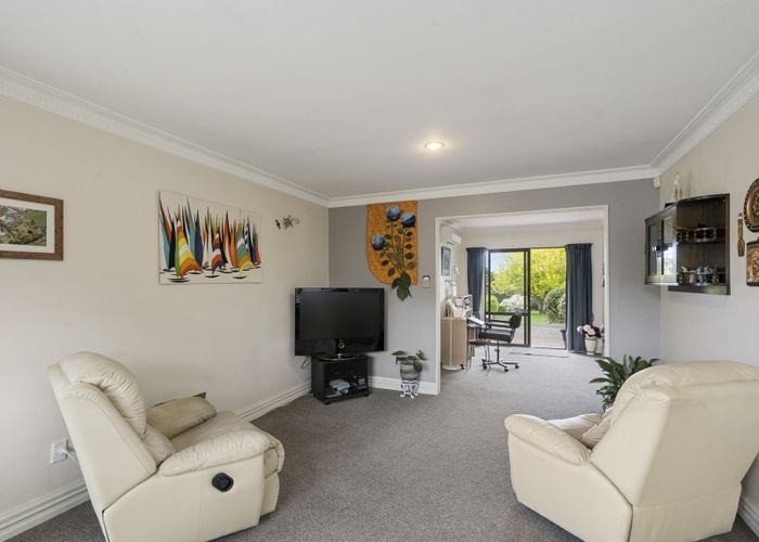  at 53 Railway Terrace, Ohau, Levin