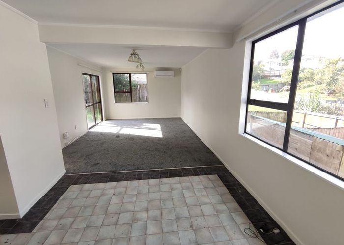  at 27H Rehia Road, Massey, Waitakere City, Auckland